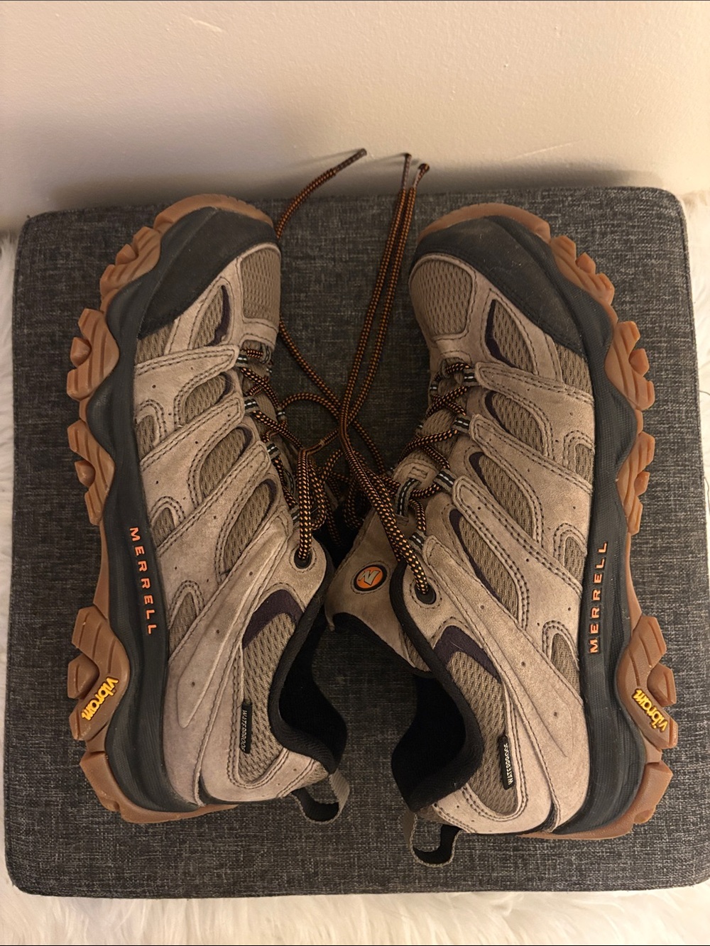 Men’s Merrell Moab 3 Walnut and Black Trail Hiking Shoes - Picture 7 of 9